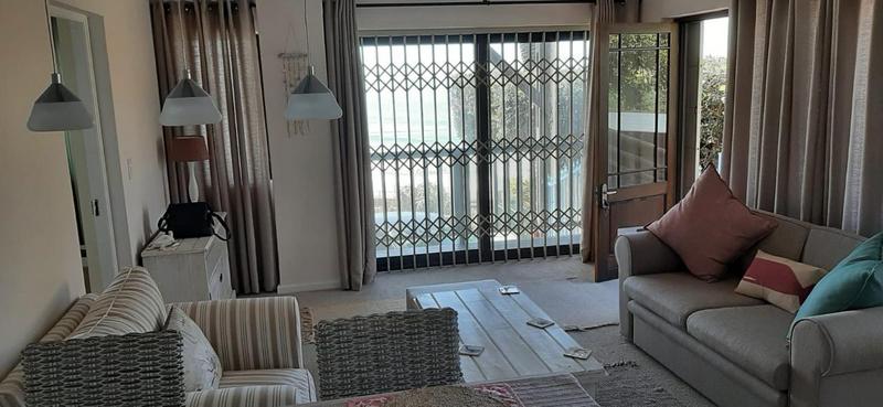 To Let 1 Bedroom Property for Rent in Glencairn Western Cape
